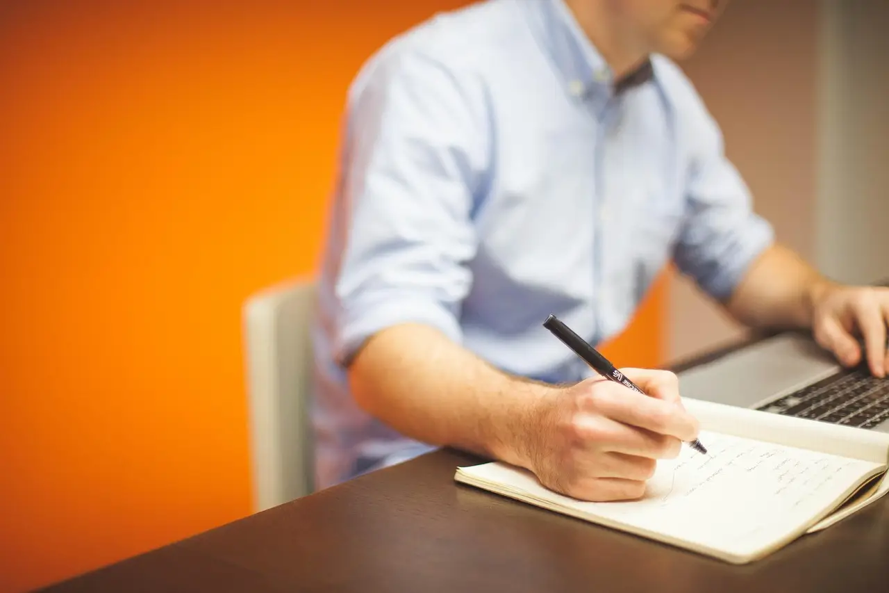 7 high-performance writing and content strategy tips for communicators in 2027